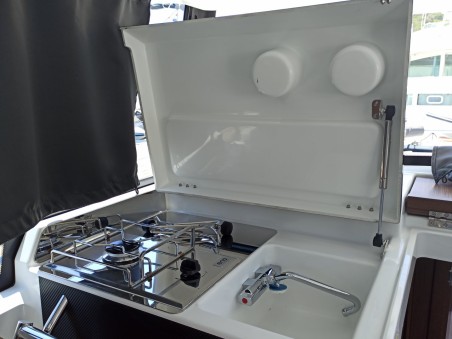 Jeanneau Merry Fisher 895 Sport Offshore Surprise