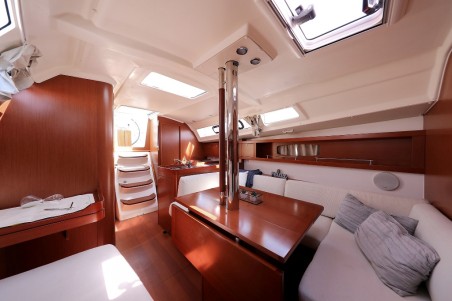 Bénéteau Oceanis 34 Caprice