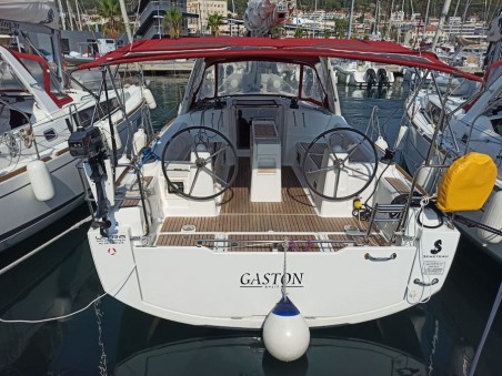 Beneteau Oceanis 35 | Czarter jachtu Chorwacja | Travelboat