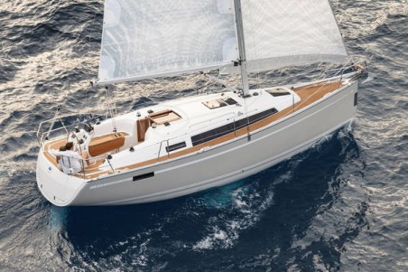 Bavaria Yachtbau Bavaria Cruiser 33 Sea Lion