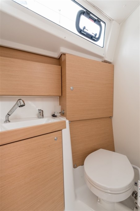 Bénéteau Oceanis 38.1 Majano