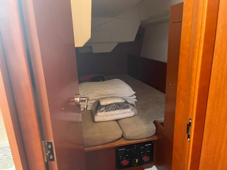 Oceanis 38.1 | Czarter jachtu Chorwacja | Travelboat