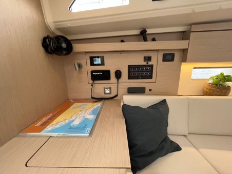 Beneteau Oceanis 40.1 | Czarter jachtu Chorwacja | Travelboat