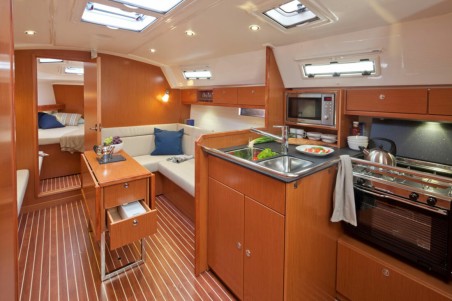 Bavaria Yachtbau Bavaria Cruiser 36 Sea Wolf