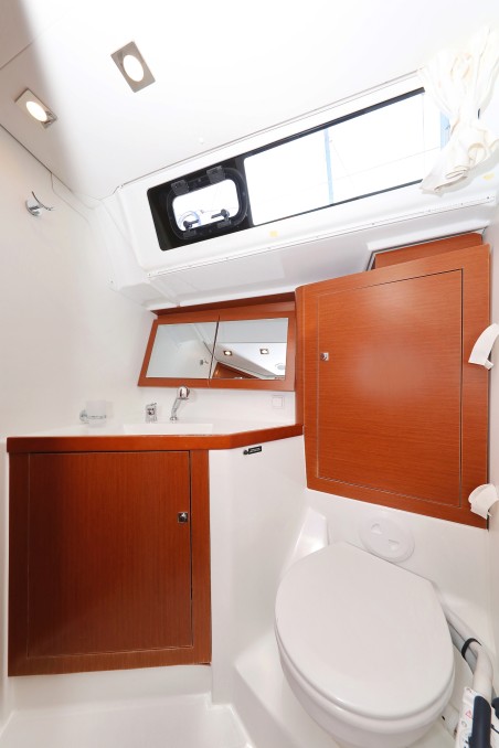 Beneteau Oceanis 45 - 4 cab. | Yacht Charter Croatia | Travelboat