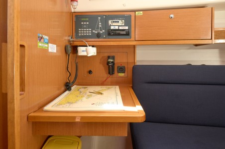 Bavaria Yachtbau Bavaria Cruiser 37 - 3 cab. Toni