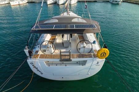 Oceanis 45 - 4 cab. | Yacht Charter Croatia | Travelboat