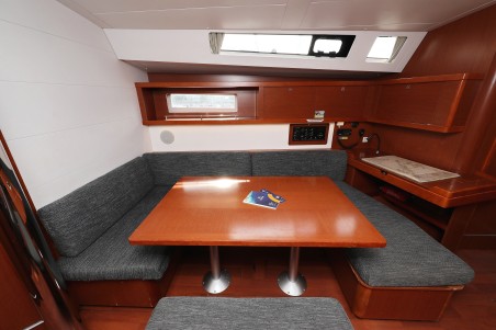 Oceanis 45 - 4 cab. | Yacht Charter Croatia | Travelboat