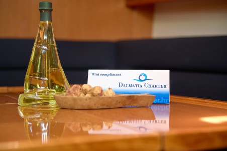 Bavaria Yachtbau Bavaria Cruiser 37 - 3 cab. Toni