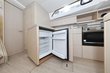 Oceanis 46.1 - 3 cab. | Yacht Charter Croatia | Travelboat