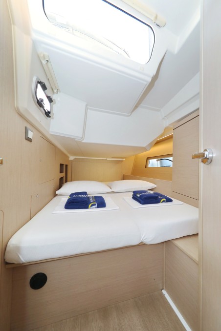 Oceanis 46.1 - 4 cab. | Yacht Charter Croatia | Travelboat