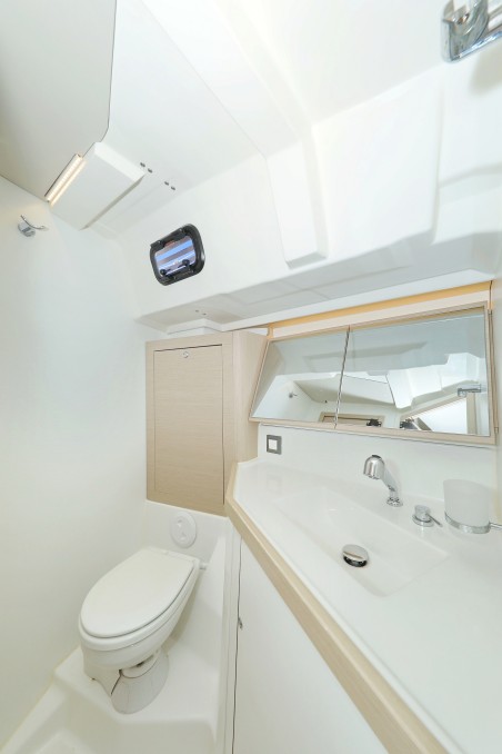 Oceanis 46.1 - 4 cab. | Yacht Charter Croatia | Travelboat