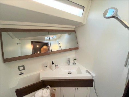 Oceanis 46.1 | yacht charter Croatia | Travelboat