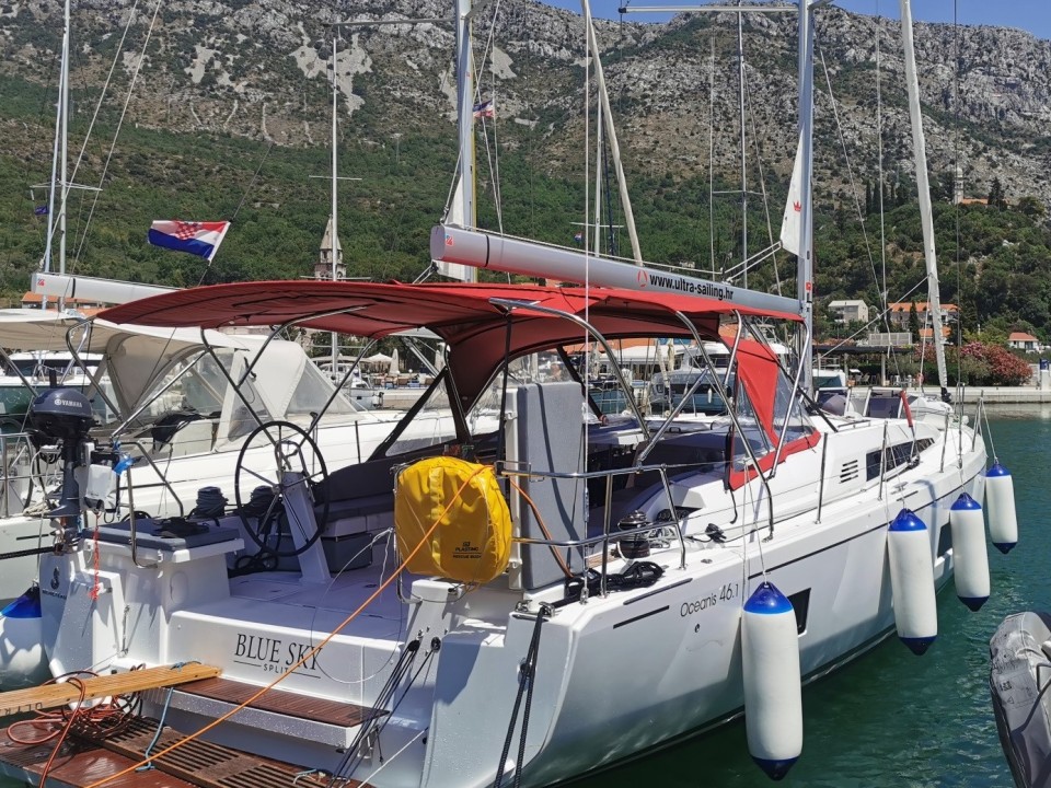 Bénéteau Oceanis 46.1 Blue sky