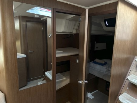 Bénéteau Oceanis 46.1 Bumblebee