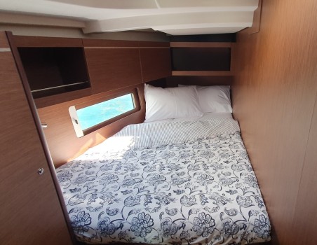 Oceanis 46.1 | Yacht Charter Croatia | Travelboat