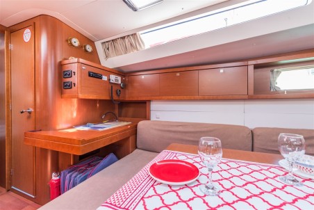 Oceanis 48 - 5 cab. | Yacht Charter Croatia | Travelboat