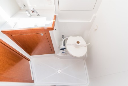 Oceanis 48 - 5 cab. | Yacht Charter Croatia | Travelboat