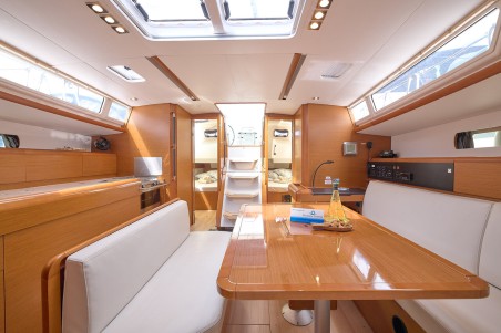 Jeanneau Sun Odyssey 479 - 4 cab. Pina