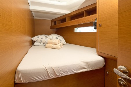 Jeanneau Sun Odyssey 479 - 4 cab. Pina