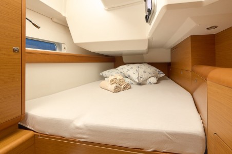 Jeanneau Sun Odyssey 479 - 4 cab. Pina