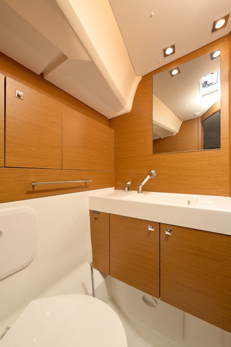 Jeanneau Sun Odyssey 479 - 4 cab. Pina