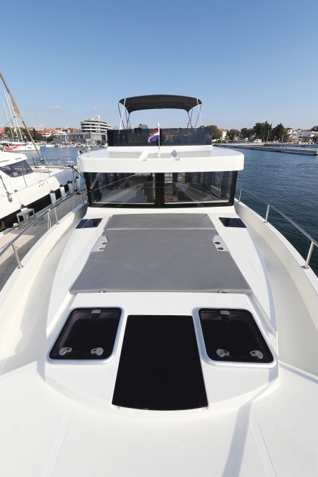 Seamaster 45 Iggy | Yacht Charter Croatia | Travelboat