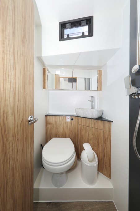 Cobra Yachts Seamaster 45 Taonga