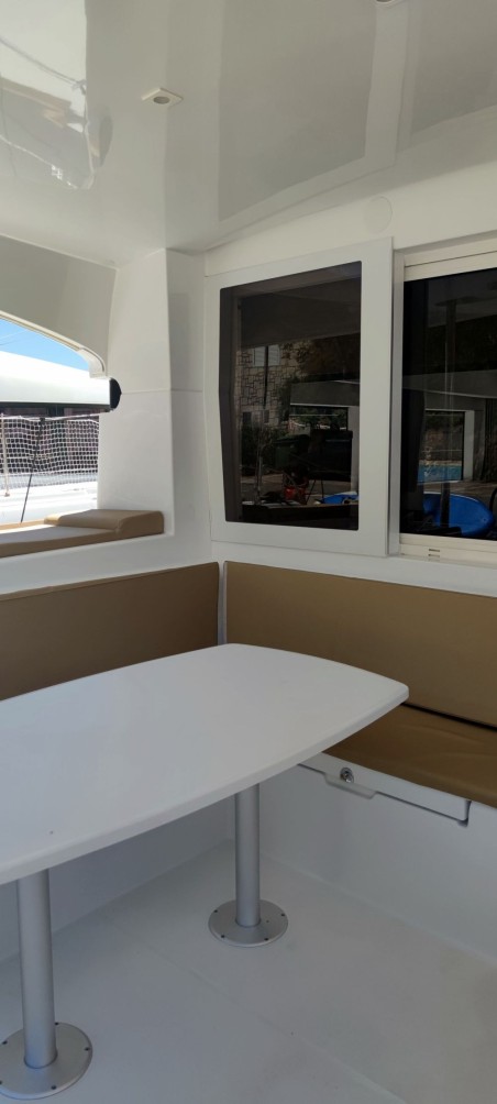 Lagoon-Bénéteau Lagoon 40 - 4 + 1 cab. Solentia