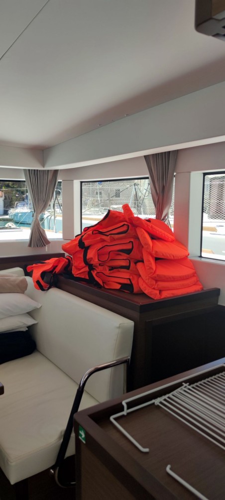 Lagoon-Bénéteau Lagoon 40 - 4 + 1 cab. Solentia