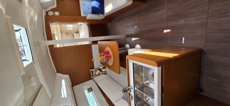 Jeanneau Sun Odyssey 380 | Yacht Charter Croatia | Travelboat