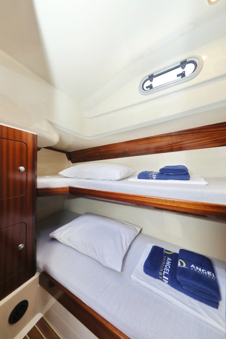 SAS - Vektor Vektor 950 Dugi II