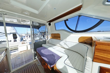 SAS - Vektor Vektor 950 Dugi II