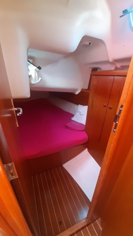 Jeanneau Sun Odyssey 37 Pink Pearl