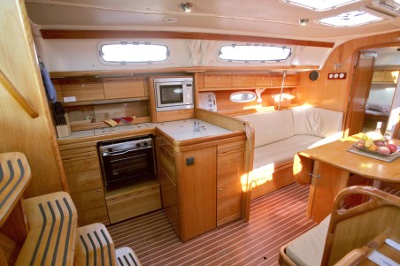 Bavaria Yachtbau Bavaria 38 Cruiser Aristoteles