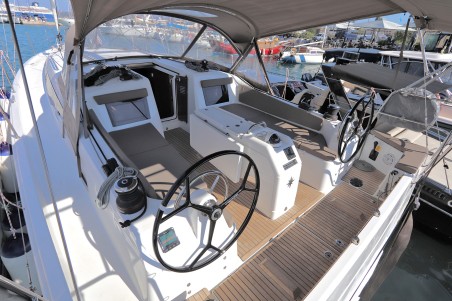 Jeanneau Sun Odyssey 410 - 3 cab. Aris