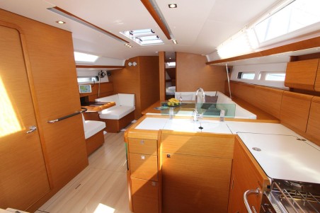 Jeanneau Sun Odyssey 449 Gaia