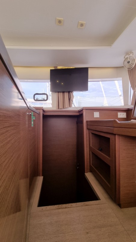 Lagoon-Bénéteau Lagoon 450 F - 4 + 2 cab. Samogon