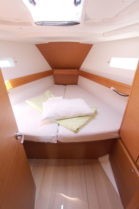 Jeanneau Sun Odyssey 449 Gaia