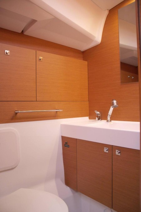 Jeanneau Sun Odyssey 479 - 4 cab. Athena