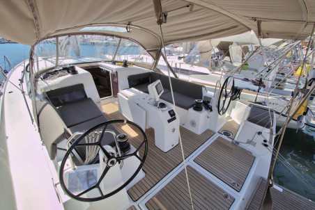 Jeanneau Sun Odyssey 490 - 5 cab. Menelaos