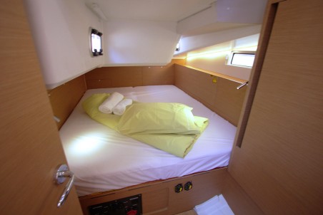 Jeanneau Sun Odyssey 490 - 5 cab. Menelaos