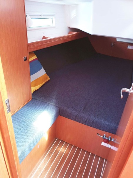 Bavaria Yachtbau Bavaria Cruiser 37 - 3 cab. Smiley