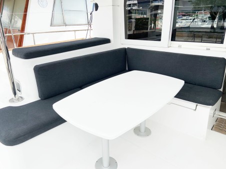 Lagoon-Bénéteau Lagoon 40 - 4 + 2 cab Candy