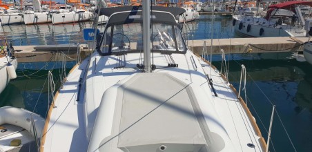 Bénéteau Oceanis 38.1 Bellona
