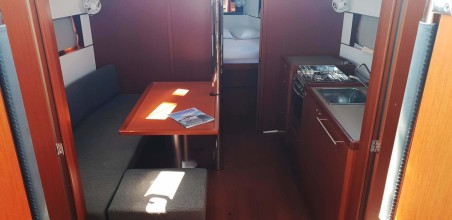 Bénéteau Oceanis 38.1 Bellona