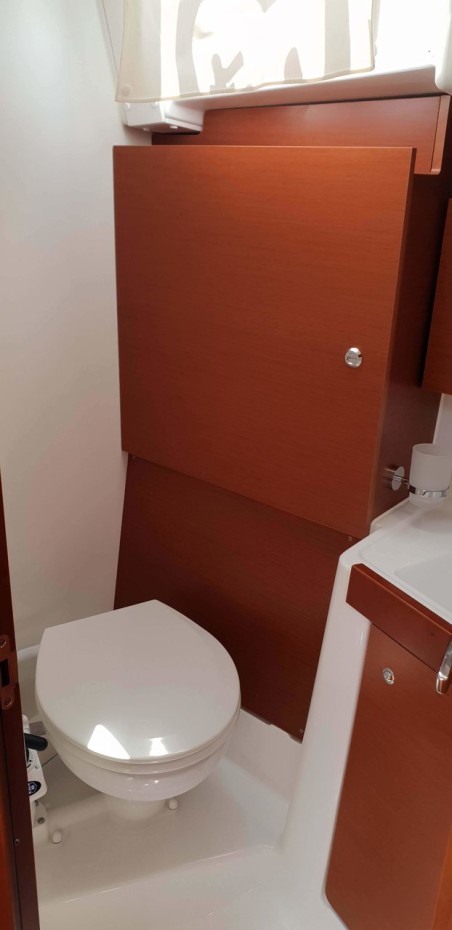 Bénéteau Oceanis 38.1 Bellona