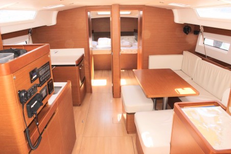 Jeanneau Sun Odyssey 490 - 4 + 1 cab. None