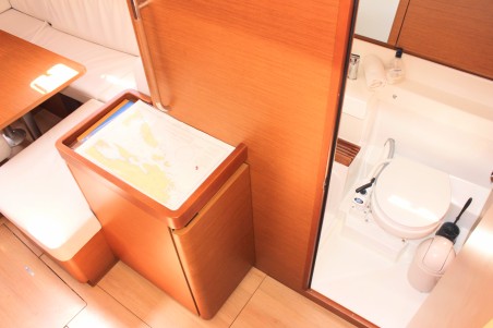 Jeanneau Sun Odyssey 490 - 4 + 1 cab. None