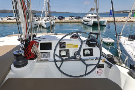 Catana Group Bali 4.1 - 4 + 1 cab. Wendy